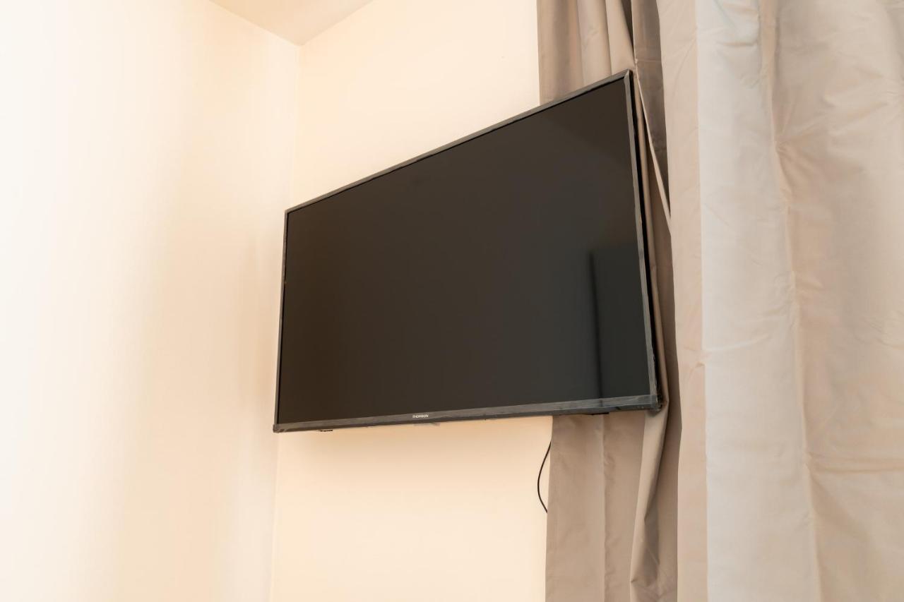 Brand New #51 With Free Secure Parking In The Center Appartement Prague